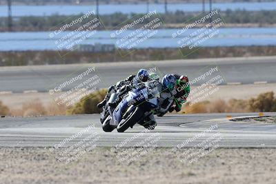 media/Nov-16-2025-Race Pace (Sun) [[8c5fa54630]]/Verified Riders/3-Turn 14 (1045am)/